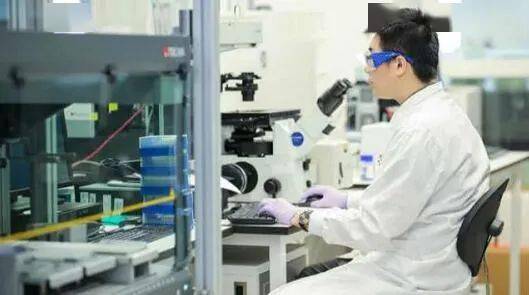 守護愛的記憶,從容面對阿爾茨海默癥 ad